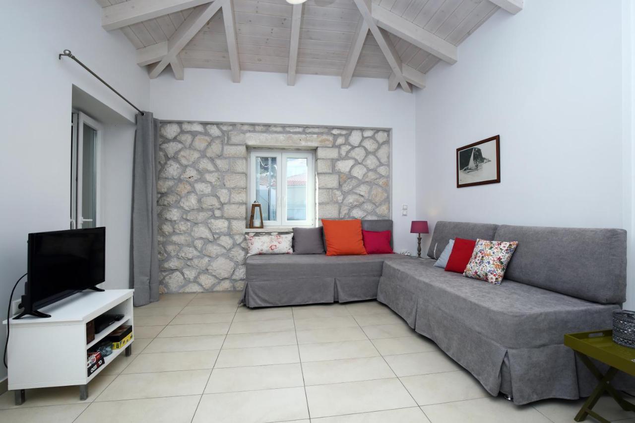 Wild Sea Apartments Áyios Nikítas المظهر الخارجي الصورة