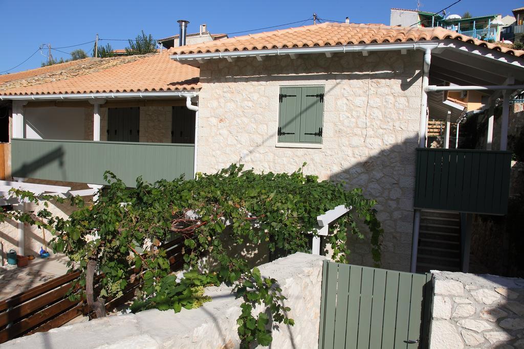 Wild Sea Apartments Áyios Nikítas المظهر الخارجي الصورة